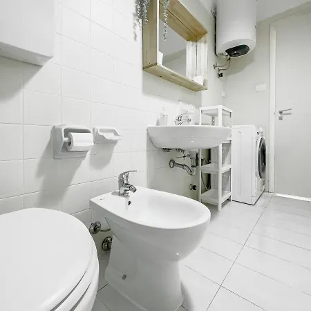 Realkasa Giulia Flat Apartment